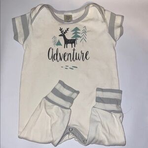 Tesa Babe Baby Onesie in Gray and Cream